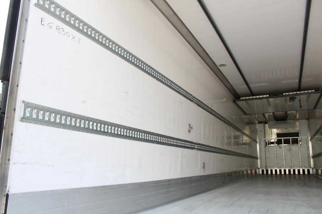 Lamberet TK SLXe Spectrum 2,65h Bi-Multi-Temp. TW FRC25 - Semi-trailer berpendingin: gambar 2 Lamberet TK SLXe Spectrum 2,65h Bi-Multi-Temp. TW FRC25 - Semi-trailer berpendingin: gambar 2