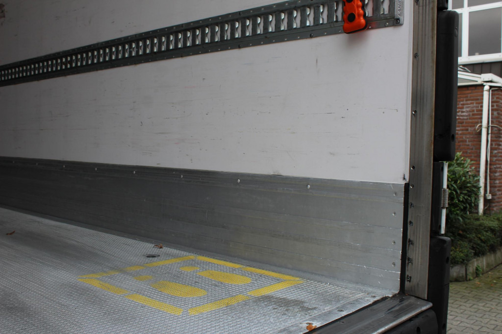 Lamberet TK SLXi Spectrum 2,65h Bi-Multi-Temp. TW LBW - Semi-trailer berpendingin: gambar 5 Lamberet TK SLXi Spectrum 2,65h Bi-Multi-Temp. TW LBW - Semi-trailer berpendingin: gambar 5