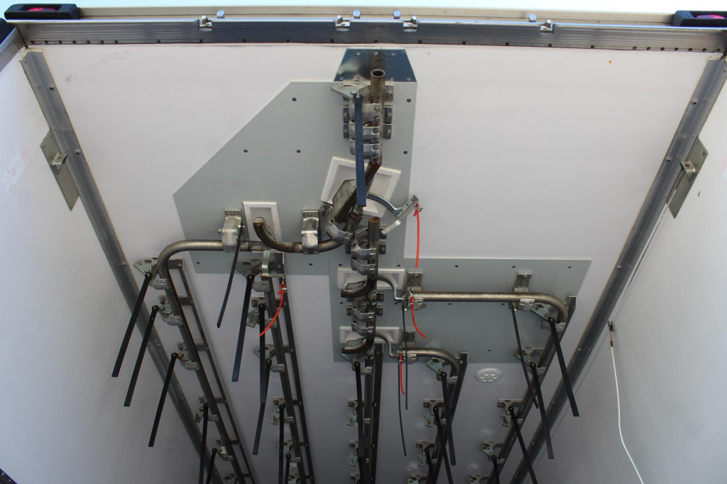 Lamberet Thermo King SLXi 300 Fleischer Meat Viande SAF - Semi-trailer berpendingin: gambar 2 Lamberet Thermo King SLXi 300 Fleischer Meat Viande SAF - Semi-trailer berpendingin: gambar 2