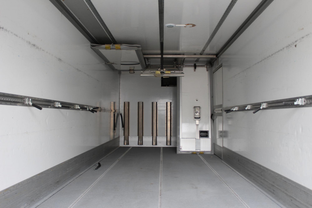 MAN TGM 15.290 E6 Frigoblock Bi-Temp Tür+LBW - Truk berpendingin: gambar 3 MAN TGM 15.290 E6 Frigoblock Bi-Temp Tür+LBW - Truk berpendingin: gambar 3