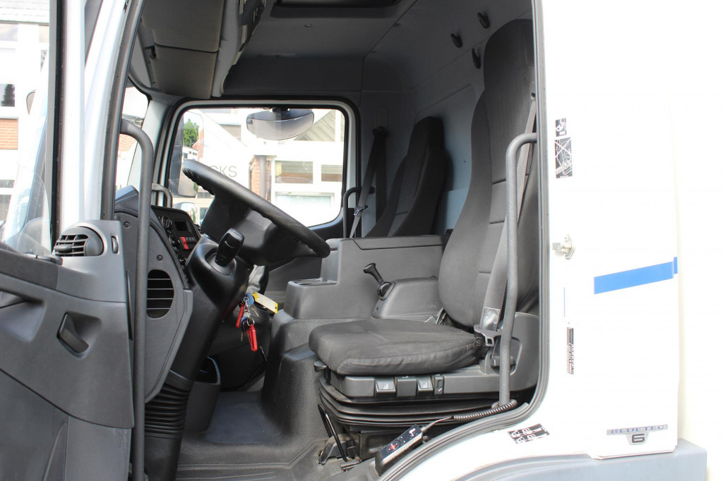 Mercedes-Benz Atego 1221 E6 Koffer Klima LDW Schalter LBW - Truk box: gambar 5 Mercedes-Benz Atego 1221 E6 Koffer Klima LDW Schalter LBW - Truk box: gambar 5