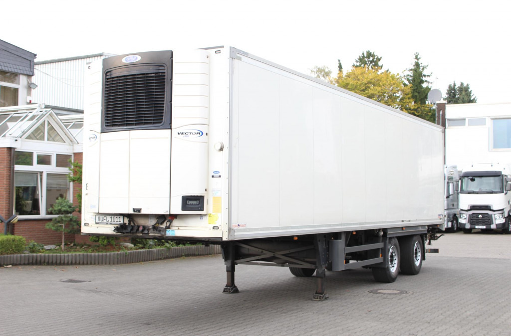 SCHMITZ CV 1350 Blumenbreite LBW Lenkachse - Semi-trailer berpendingin: gambar 1 SCHMITZ CV 1350 Blumenbreite LBW Lenkachse - Semi-trailer berpendingin: gambar 1