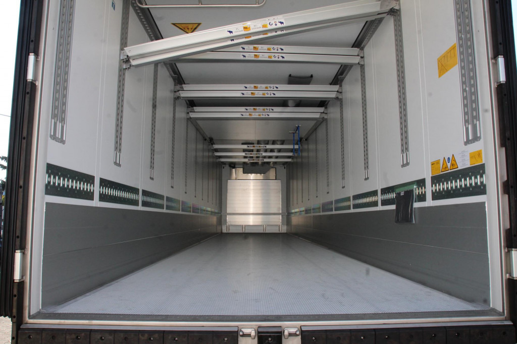 SCHMITZ Thermo King Spectrum A500 Bi-Temp DS Strom BB - Semi-trailer berpendingin: gambar 2 SCHMITZ Thermo King Spectrum A500 Bi-Temp DS Strom BB - Semi-trailer berpendingin: gambar 2