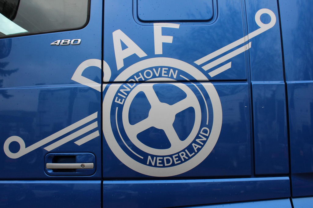 Daf 480 SSC Retarder Kühlbox 2 Tanks Standklima - Tractor head: gambar 2 Daf 480 SSC Retarder Kühlbox 2 Tanks Standklima - Tractor head: gambar 2