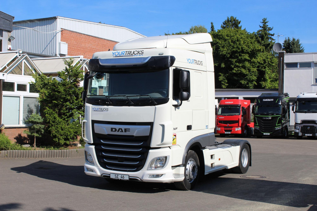 Daf XF 530 SC Retarder ACC LDWS Standklima Kühlbox - Tractor head: gambar 1 Daf XF 530 SC Retarder ACC LDWS Standklima Kühlbox - Tractor head: gambar 1