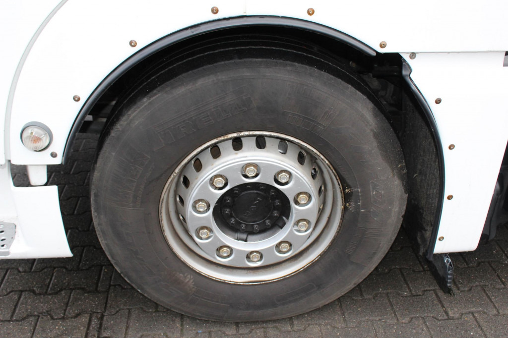 MAN TGX 18.460 E6 XXL Retarder Kühlbox Navi 2Tanks - Tractor head: gambar 2 MAN TGX 18.460 E6 XXL Retarder Kühlbox Navi 2Tanks - Tractor head: gambar 2