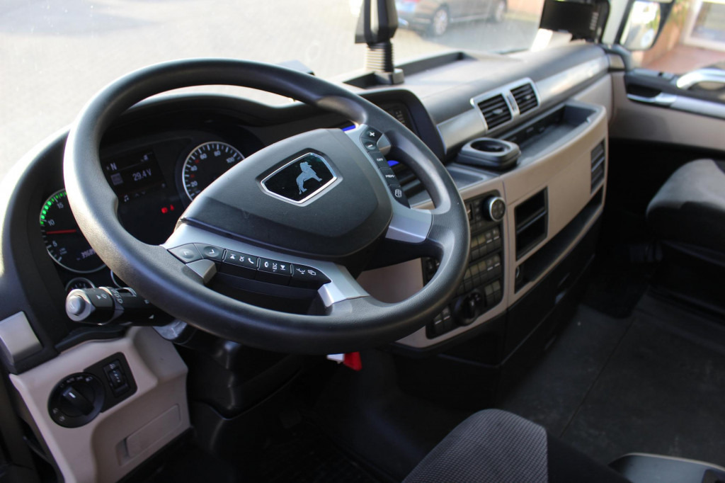 MAN TGX 18.510 E6 XXL Retarder Kühlbox Navi VIN: LP - Tractor head: gambar 5 MAN TGX 18.510 E6 XXL Retarder Kühlbox Navi VIN: LP - Tractor head: gambar 5