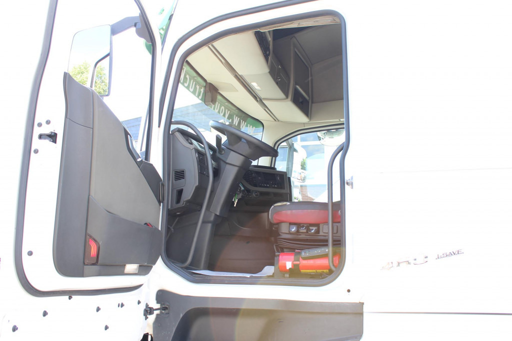 Volvo FH 460 E6 Globetrotter 2 Tanks i-Park Cool - Tractor head: gambar 2 Volvo FH 460 E6 Globetrotter 2 Tanks i-Park Cool - Tractor head: gambar 2