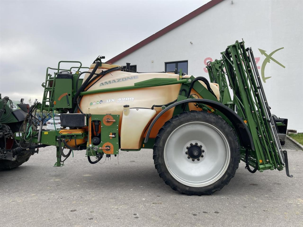 Amazone UX 4200 Special, Baujahr 2009 - Penyemprot tertinggal: gambar 2 Amazone UX 4200 Special, Baujahr 2009 - Penyemprot tertinggal: gambar 2
