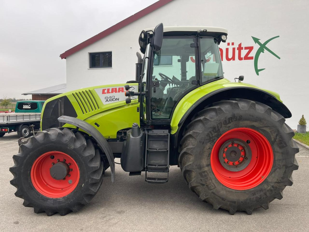 CLAAS Axion 840 CIS Hexashift, 238 PS, Baujahr 2012 - Traktor: gambar 2 CLAAS Axion 840 CIS Hexashift, 238 PS, Baujahr 2012 - Traktor: gambar 2