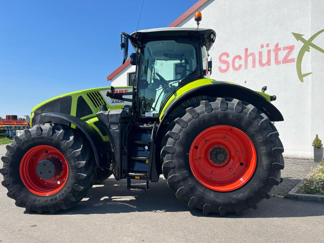 CLAAS Axion 940 inkl. GPS S10 RTK, 2525 Bh, 385 PS - Traktor: gambar 2 CLAAS Axion 940 inkl. GPS S10 RTK, 2525 Bh, 385 PS - Traktor: gambar 2