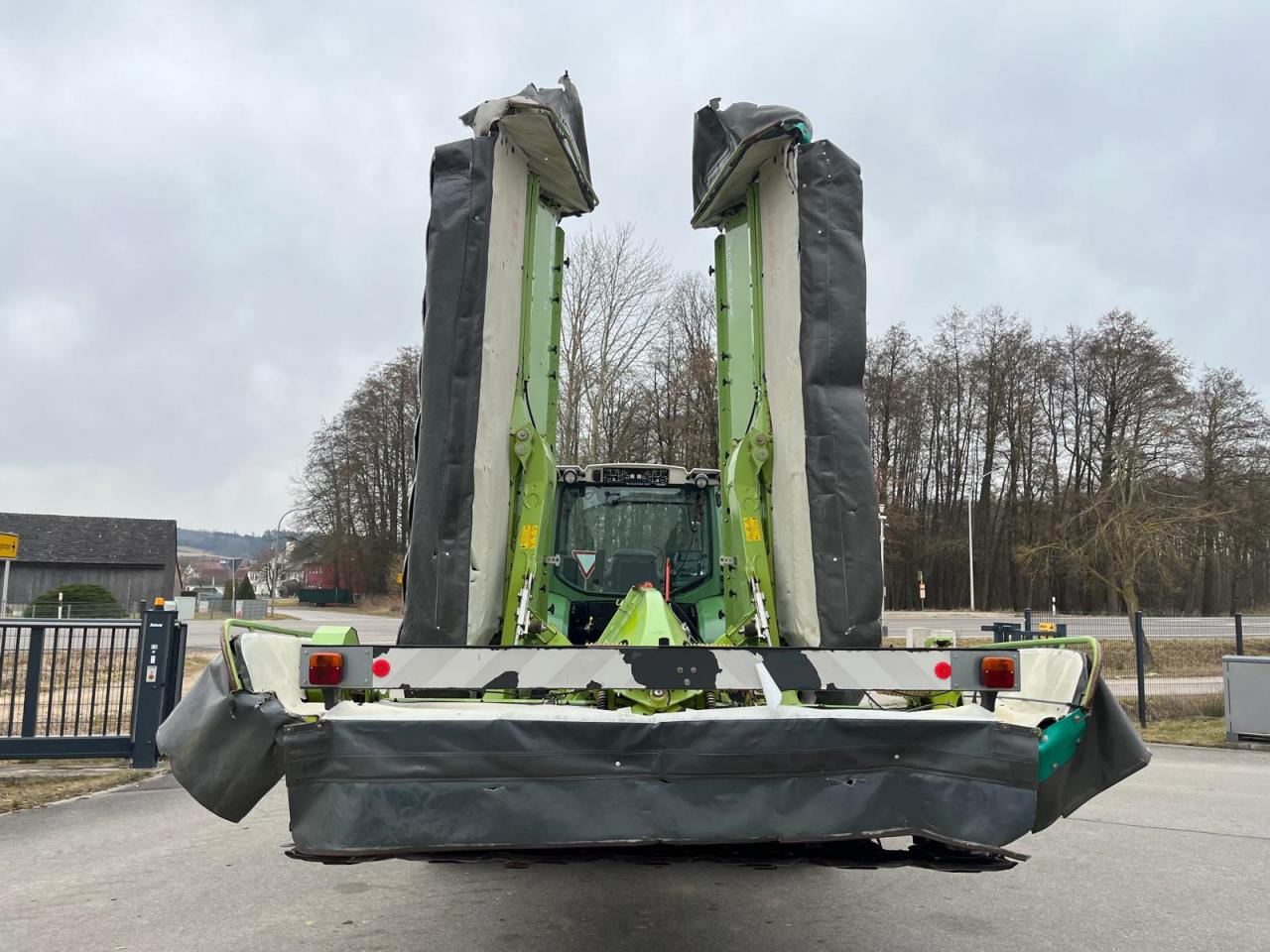 CLAAS Disco 9300C und 3100 FC Kombination, Rückfahreinrichtung, Aufbereiter - Mesin pemotong padang rumput: gambar 4 CLAAS Disco 9300C und 3100 FC Kombination, Rückfahreinrichtung, Aufbereiter - Mesin pemotong padang rumput: gambar 4