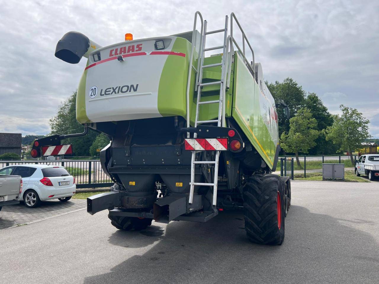 CLAAS Lexion 580 Terra Trac - Pemanen gabungan: gambar 4 CLAAS Lexion 580 Terra Trac - Pemanen gabungan: gambar 4