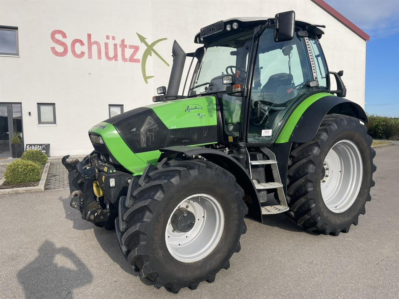 Deutz-Fahr Agrotron M410 FZW Motor neu BKT - Traktor: gambar 1 Deutz-Fahr Agrotron M410 FZW Motor neu BKT - Traktor: gambar 1