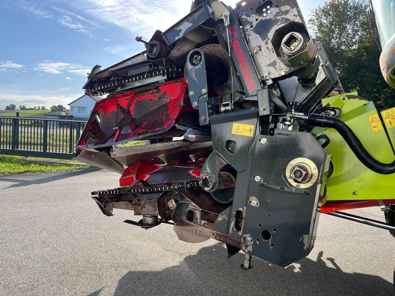 Lampiran pemanen pakan ternak Dominoni Maispflücker SL968 8-reihig passend Claas Lexion: gambar 10 Lampiran pemanen pakan ternak Dominoni Maispflücker SL968 8-reihig passend Claas Lexion: gambar 10
