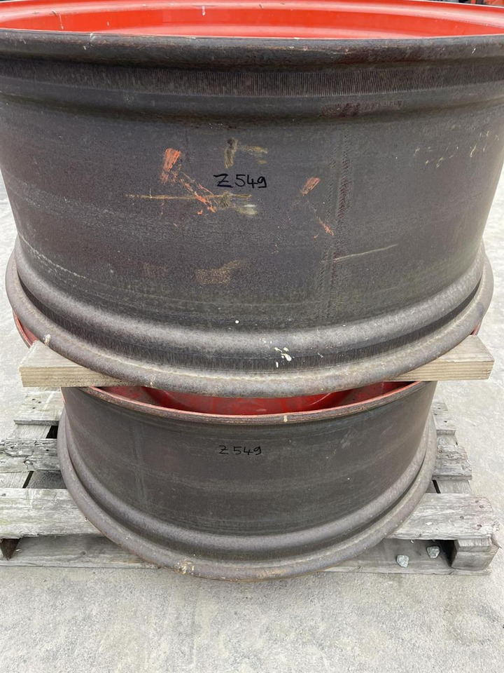 Fendt 16X38 / 10 Loch Felge - Pelek: gambar 1 Fendt 16X38 / 10 Loch Felge - Pelek: gambar 1