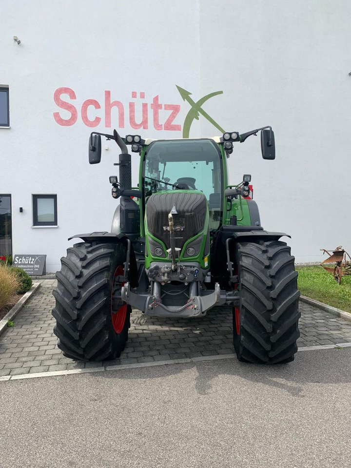 Fendt 724 Vario Power Plus mit GPS - Traktor: gambar 3 Fendt 724 Vario Power Plus mit GPS - Traktor: gambar 3