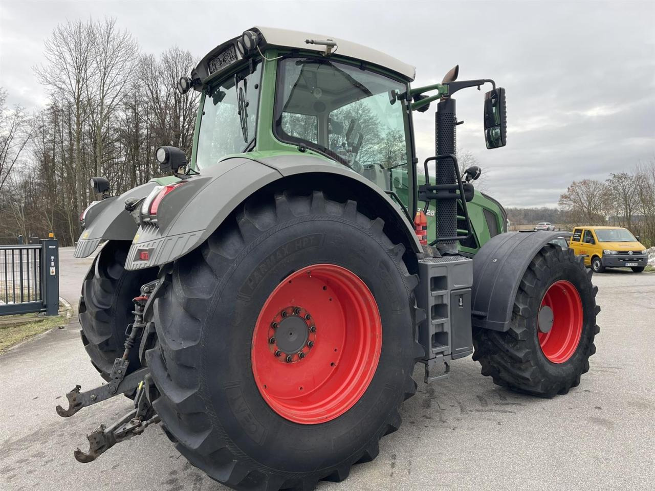 Fendt 828 SCR Vario Profi Plus, RTK, FZW, Bereifung neu, - Traktor: gambar 4 Fendt 828 SCR Vario Profi Plus, RTK, FZW, Bereifung neu, - Traktor: gambar 4