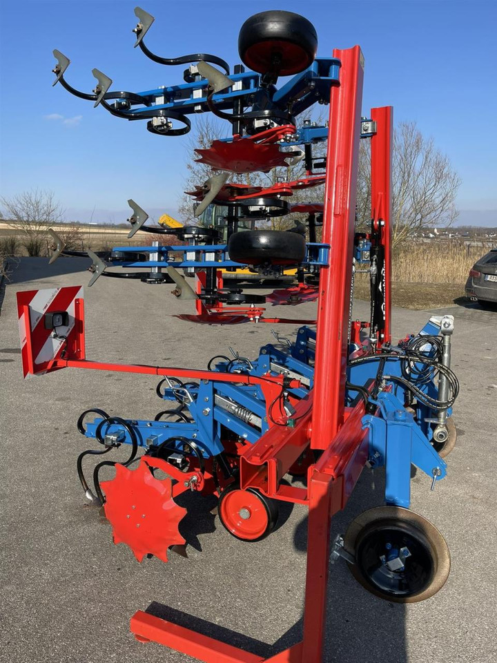 Hatzenbichler Hackgerät, Mais, 6 - reihig, 75 cm, TOP ZUSTAND, Hatzebichler - Mesin pengolahan tanah: gambar 2 Hatzenbichler Hackgerät, Mais, 6 - reihig, 75 cm, TOP ZUSTAND, Hatzebichler - Mesin pengolahan tanah: gambar 2
