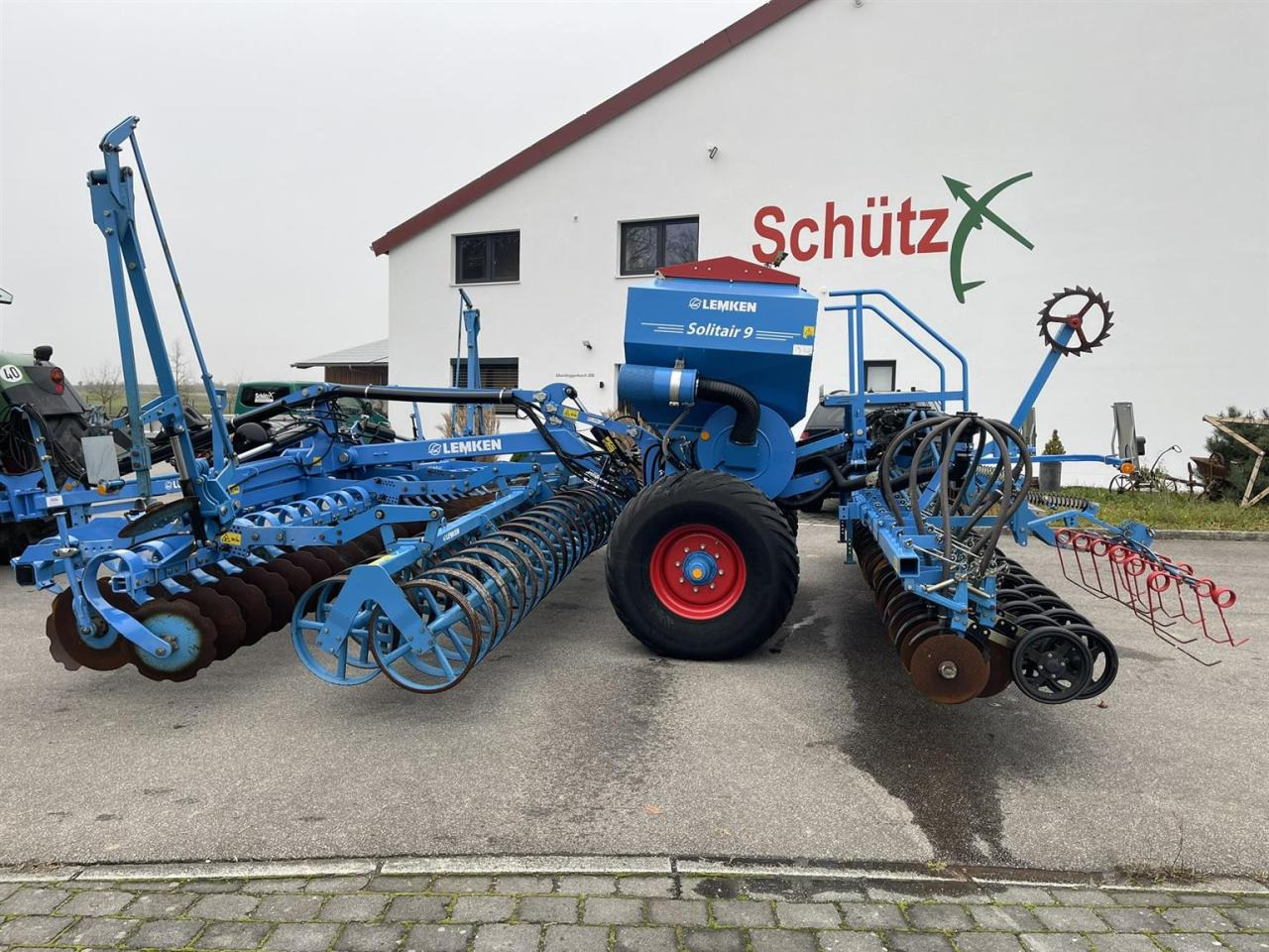 Lemken Lemken Solitär 9 Heliodor Scheibenegge Sämaschine - Menggabungkan bor benih: gambar 5 Lemken Lemken Solitär 9 Heliodor Scheibenegge Sämaschine - Menggabungkan bor benih: gambar 5