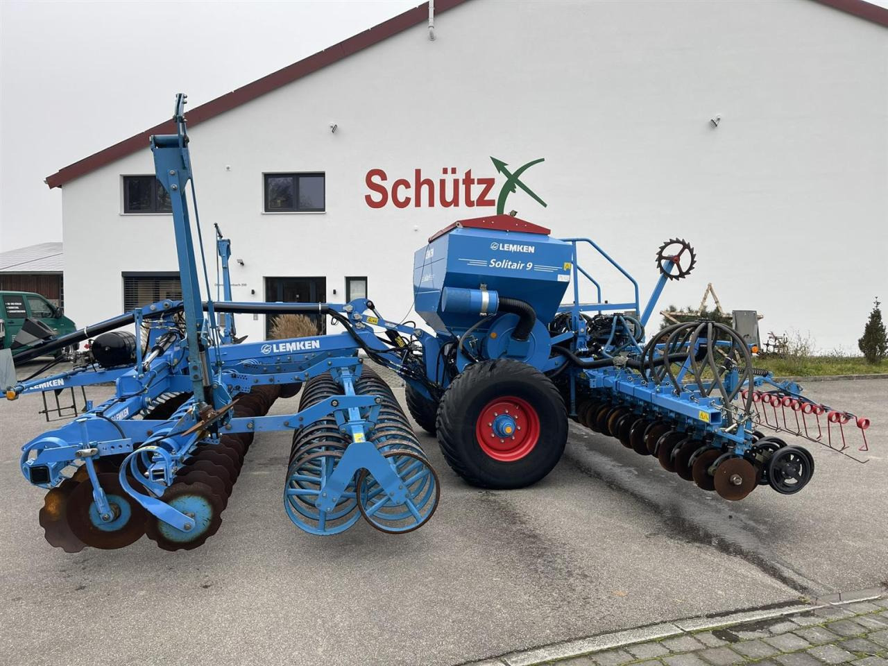 Lemken Lemken Solitär 9 Heliodor Scheibenegge Sämaschine - Menggabungkan bor benih: gambar 1 Lemken Lemken Solitär 9 Heliodor Scheibenegge Sämaschine - Menggabungkan bor benih: gambar 1