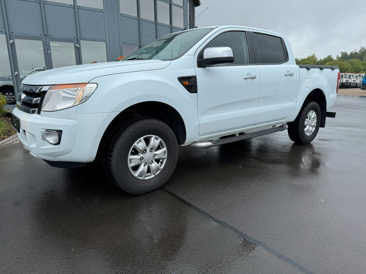 Ford Ranger XLT Doppelkabine 4x4 - Mobil SUV: gambar 4 Ford Ranger XLT Doppelkabine 4x4 - Mobil SUV: gambar 4