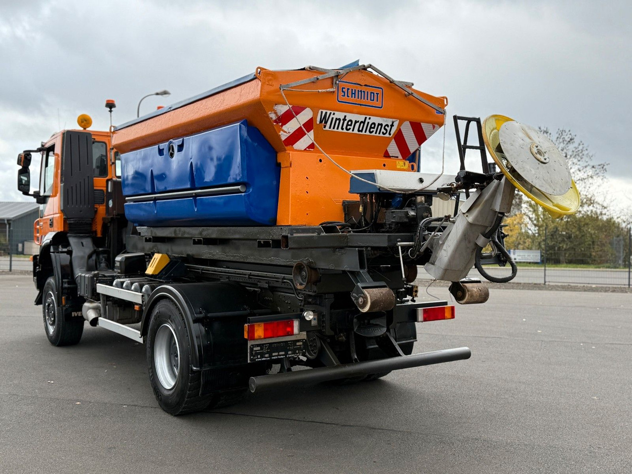 Iveco Trakker 330 EEV Winterdienst Abroll - Hook lift: gambar 5 Iveco Trakker 330 EEV Winterdienst Abroll - Hook lift: gambar 5