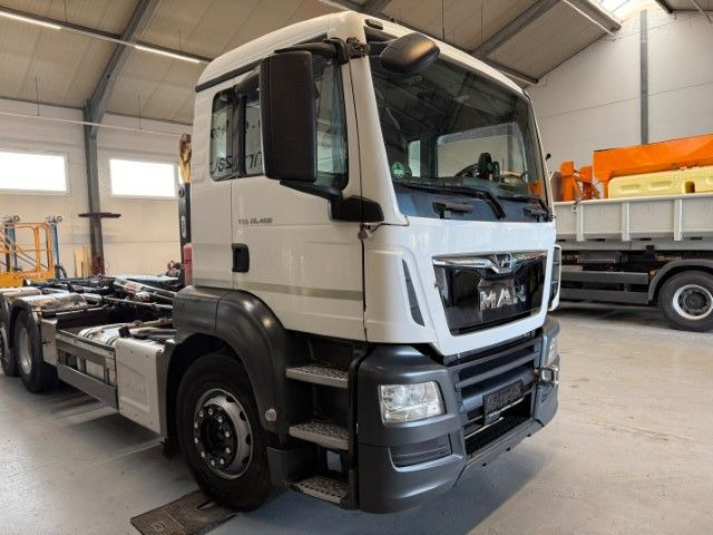 Hook lift MAN 26.460 6x2 Hyfva 20.26 S: gambar 13 Hook lift MAN 26.460 6x2 Hyfva 20.26 S: gambar 13