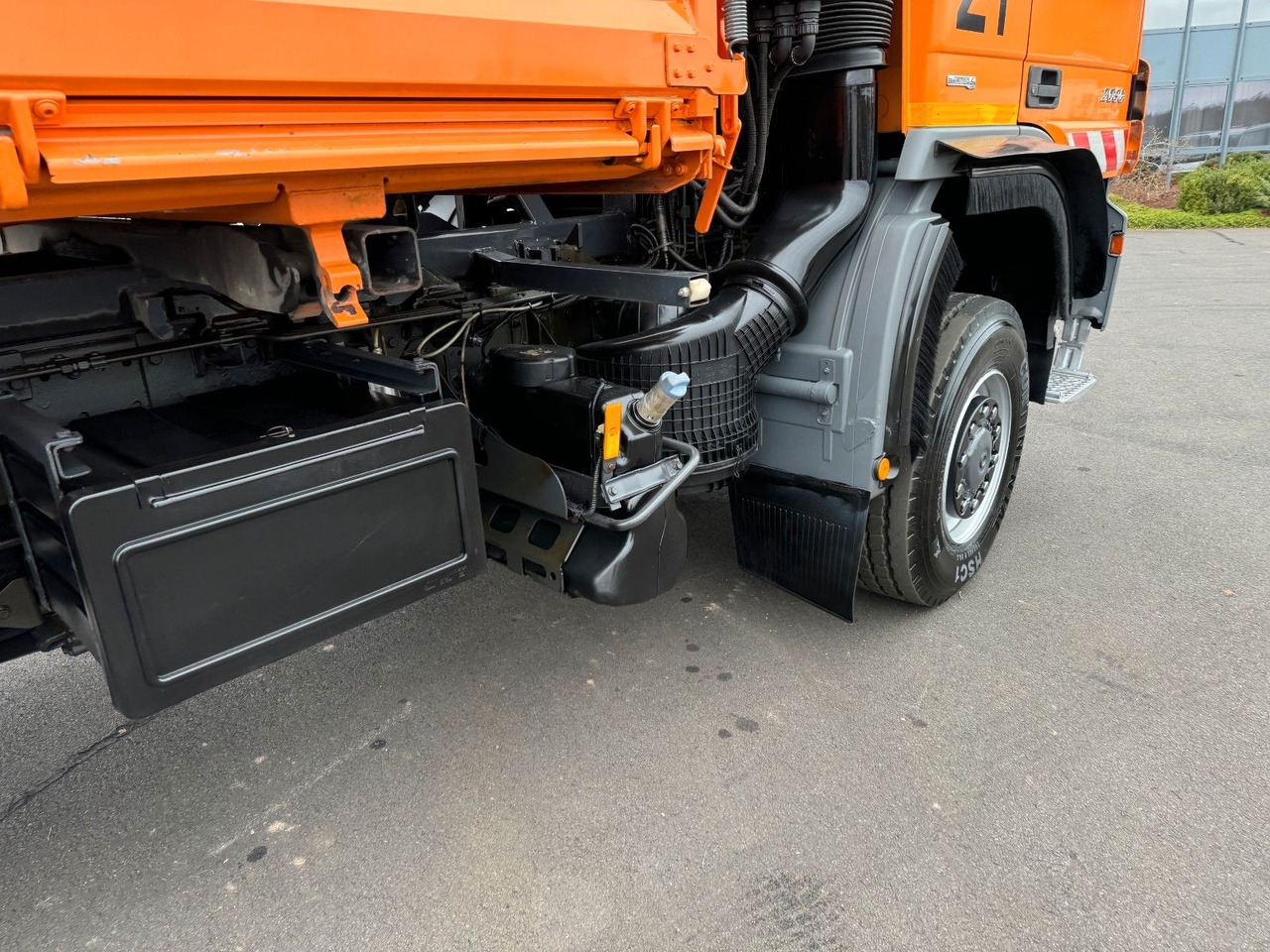 Mercedes-Benz Actros 2036 4x4 Meiler Kipper Winterdienst Euro5 Mercedes-Benz Actros 2036 4x4 Meiller Kipper Winterdienst E 5 - Truk jungkit: gambar 5 Mercedes-Benz Actros 2036 4x4 Meiler Kipper Winterdienst Euro5 Mercedes-Benz Actros 2036 4x4 Meiller Kipper Winterdienst E 5 - Truk jungkit: gambar 5