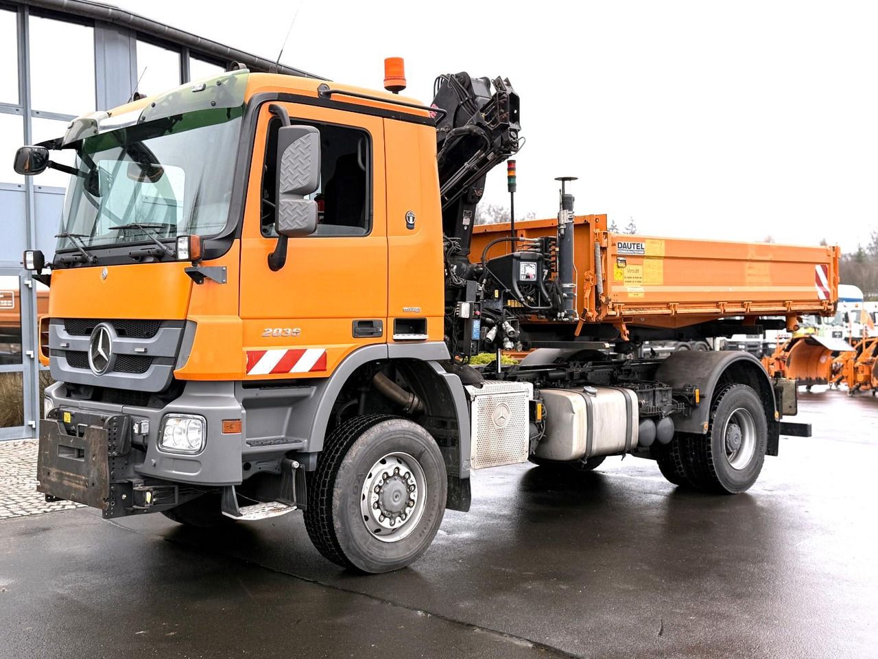 Mercedes-Benz Actros 2036 MP3 Kipper /Kran / Wechselsystem - Truk jungkit, Truk derek: gambar 1 Mercedes-Benz Actros 2036 MP3 Kipper /Kran / Wechselsystem - Truk jungkit, Truk derek: gambar 1