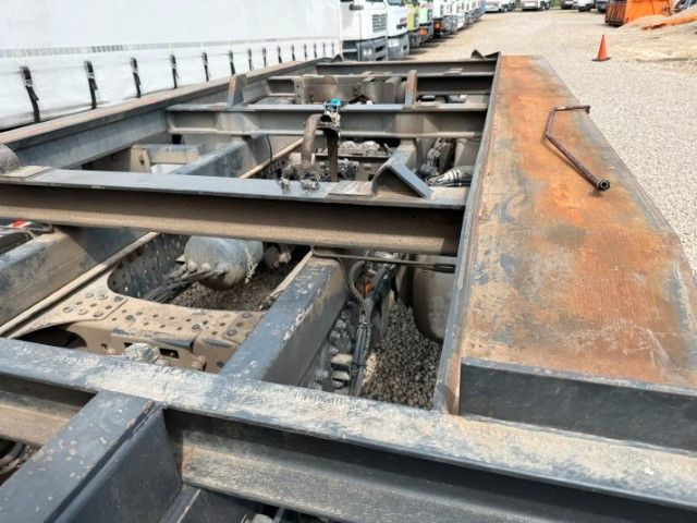 Mercedes-Benz Antos 1824 - Umlader- Nebenantrieb - Hook lift: gambar 5 Mercedes-Benz Antos 1824 - Umlader- Nebenantrieb - Hook lift: gambar 5
