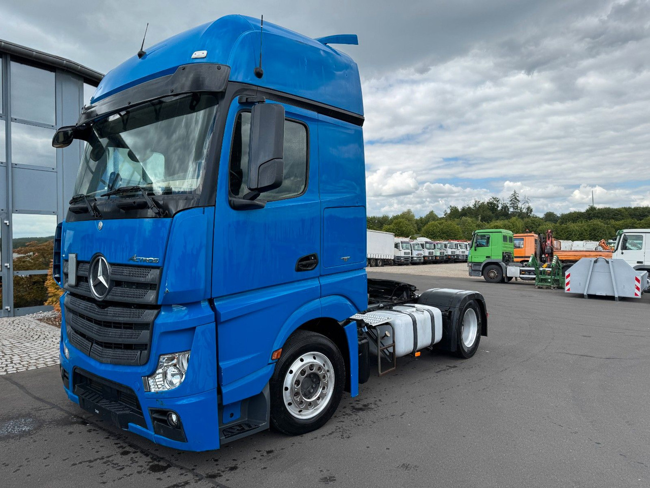 Mercedes-Benz Actros 1845 SZM Kipphydraulik, Retarder, Klima - Tractor head: gambar 1 Mercedes-Benz Actros 1845 SZM Kipphydraulik, Retarder, Klima - Tractor head: gambar 1