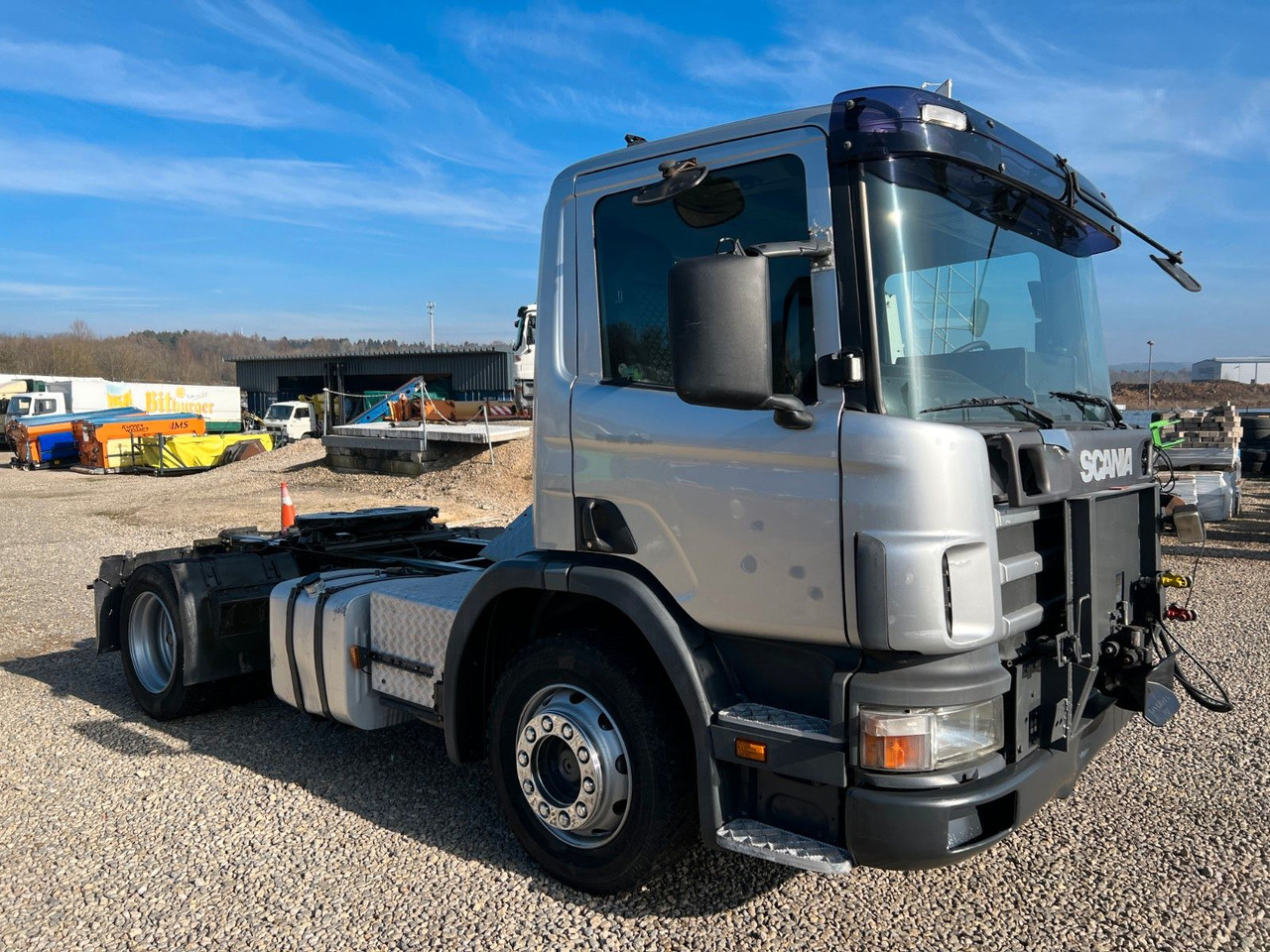 Scania P 94 GA 4x2 NA 310 Scania P 94 GA 4x2 NA 310 - Tractor head: gambar 2 Scania P 94 GA 4x2 NA 310 Scania P 94 GA 4x2 NA 310 - Tractor head: gambar 2