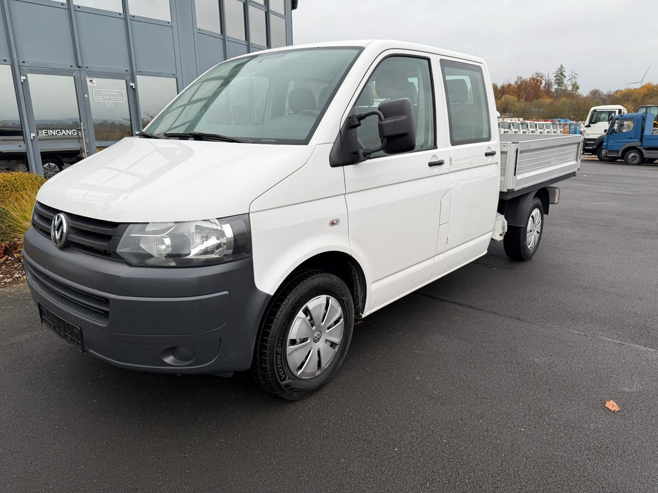 Volkswagen VW T 5 2,0 TDI Doka AHK Klima 114 PS - Van flatbed, Van kombi: gambar 3 Volkswagen VW T 5 2,0 TDI Doka AHK Klima 114 PS - Van flatbed, Van kombi: gambar 3