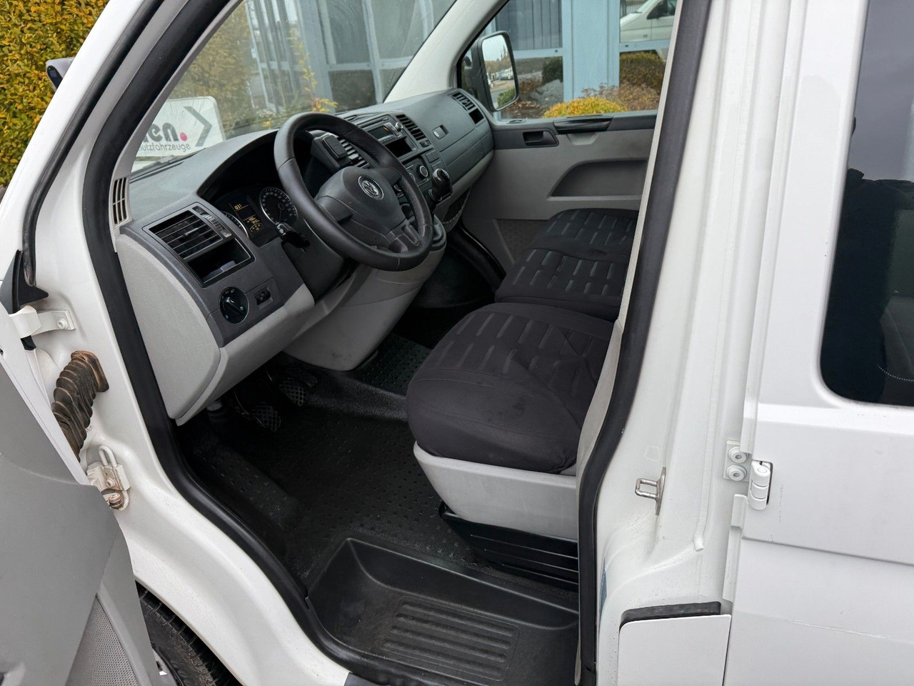 Leasing  Volkswagen VW T 5 2,0 TDI  Doka AHK Klima 114 PS Volkswagen VW T 5 2,0 TDI  Doka AHK Klima 114 PS: gambar 15