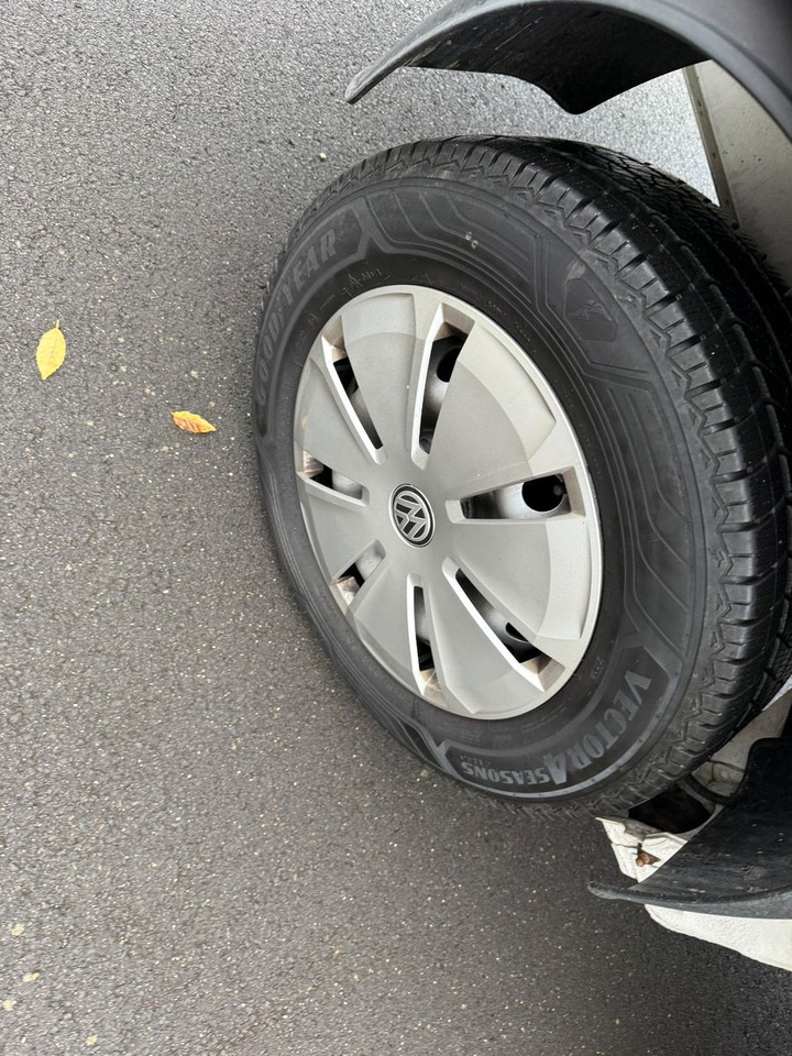 Leasing  Volkswagen VW T 5 2,0 TDI  Doka AHK Klima 114 PS Volkswagen VW T 5 2,0 TDI  Doka AHK Klima 114 PS: gambar 8