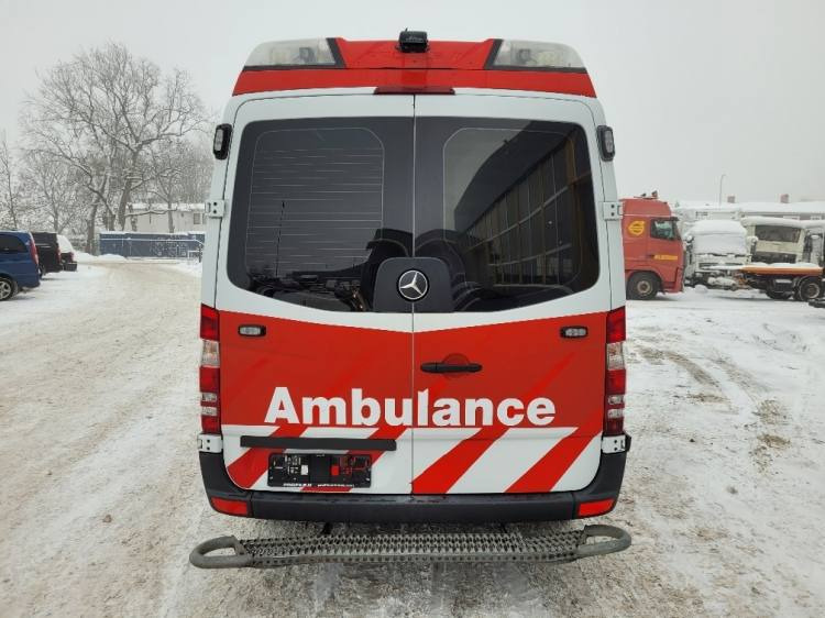 MERCEDES – BENZ SPRINTER 3.0D AMBULANCE (PROFILE) KLIMA 7.2015 EURO 6 - Ambulans: gambar 5 MERCEDES – BENZ SPRINTER 3.0D AMBULANCE (PROFILE) KLIMA 7.2015 EURO 6 - Ambulans: gambar 5