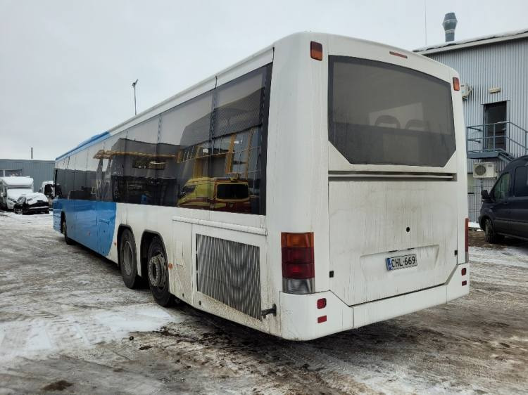 VOLVO B12BLE 8700 KLIMA, 8.2010, EURO 5, RAMP, 58 seats, 14,7m - Bus pinggiran kota: gambar 3 VOLVO B12BLE 8700 KLIMA, 8.2010, EURO 5, RAMP, 58 seats, 14,7m - Bus pinggiran kota: gambar 3