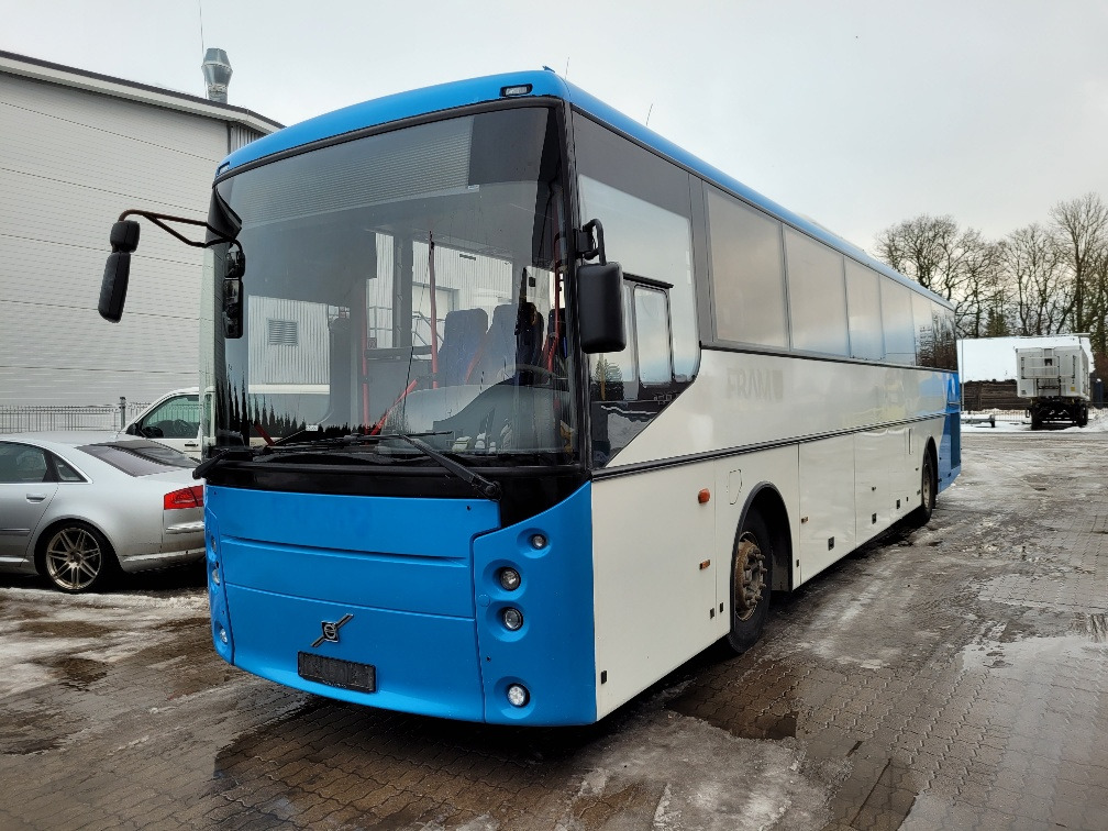 VOLVO B9R VEST HORISONT, KLIIMA, 7.2012, EURO 5, HANDICAP LIFT, 45 seats, 12,7m - Bus pinggiran kota: gambar 2 VOLVO B9R VEST HORISONT, KLIIMA, 7.2012, EURO 5, HANDICAP LIFT, 45 seats, 12,7m - Bus pinggiran kota: gambar 2
