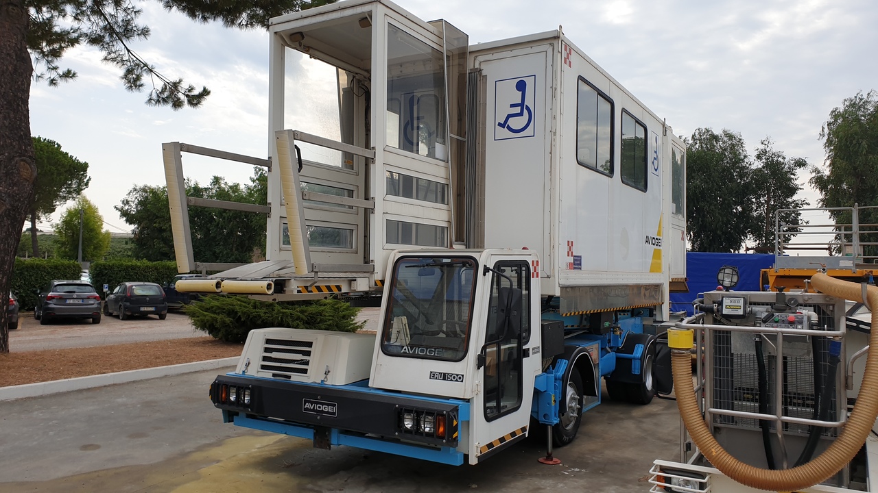 AVIOGEI Ambulift E747 (Half Cab) - Ambulift: gambar 3 AVIOGEI Ambulift E747 (Half Cab) - Ambulift: gambar 3