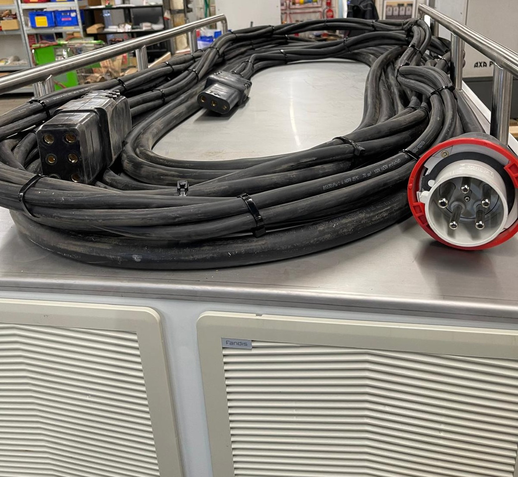 AirBusiness GSE eGPU-TRU Combo - Ground power unit: gambar 3 AirBusiness GSE eGPU-TRU Combo - Ground power unit: gambar 3