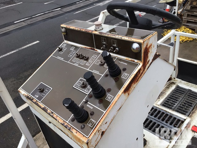 FMC loader Commander 15 Universal Main Deck - Pemuat kargo pesawat terbang: gambar 4 FMC loader Commander 15 Universal Main Deck - Pemuat kargo pesawat terbang: gambar 4