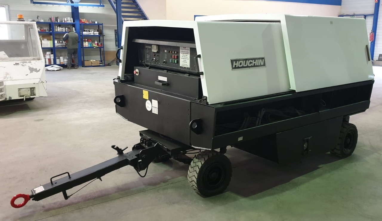 Houchin GPU C690 90KvA+28DC - Ground power unit: gambar 2 Houchin GPU C690 90KvA+28DC - Ground power unit: gambar 2