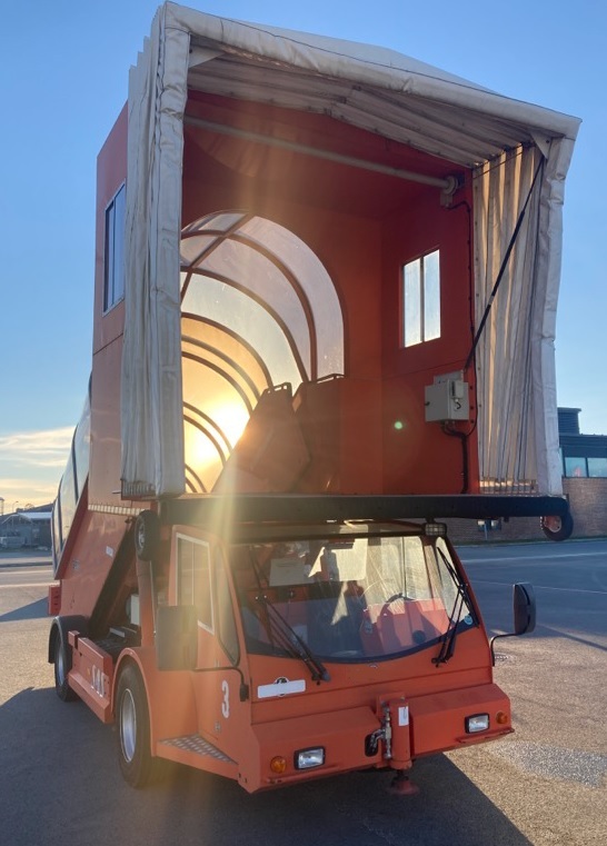 Mallaghan Passenger Stairs Eurostair - Tangga pesawat: gambar 2 Mallaghan Passenger Stairs Eurostair - Tangga pesawat: gambar 2