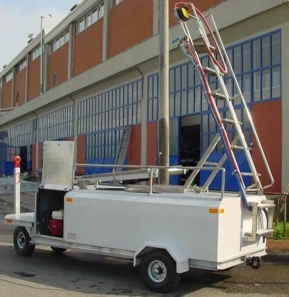Water Trailer DENGE TW-1200 - Peralatan pendukung darat: gambar 2 Water Trailer DENGE TW-1200 - Peralatan pendukung darat: gambar 2