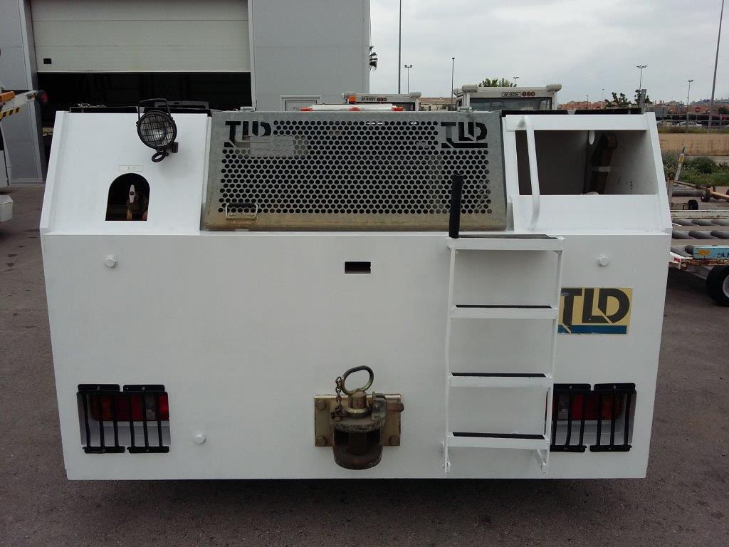 Pushback TLD TMX400-27 - Traktor mundur: gambar 3 Pushback TLD TMX400-27 - Traktor mundur: gambar 3