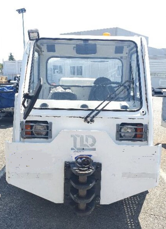TLD Pushback TMX150-12 - Traktor mundur: gambar 2 TLD Pushback TMX150-12 - Traktor mundur: gambar 2