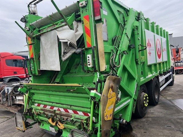 DAF CF 75.250 FAN75.250 CF 6X2 - Truk sampah: gambar 3 DAF CF 75.250 FAN75.250 CF 6X2 - Truk sampah: gambar 3