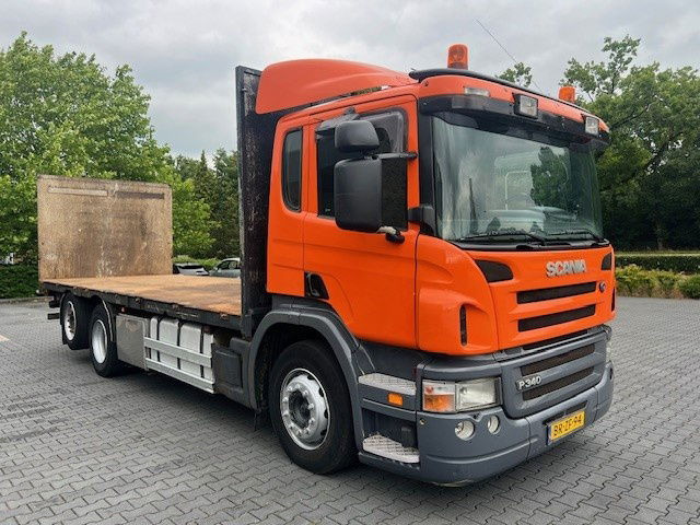 Scania P340 6x2 - Truk flatbed: gambar 2 Scania P340 6x2 - Truk flatbed: gambar 2