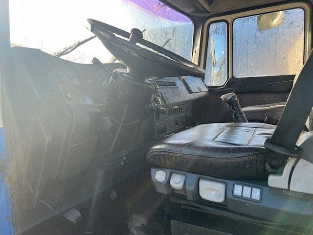 MAN 12.232 18.232 - Tractor head: gambar 5 MAN 12.232 18.232 - Tractor head: gambar 5